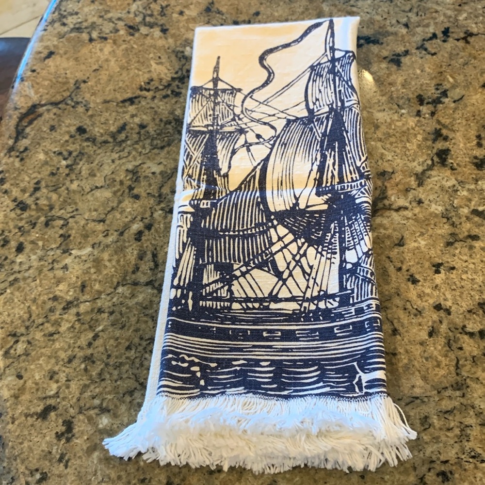 Thomas Paul sailboat hand towel ⛵️
